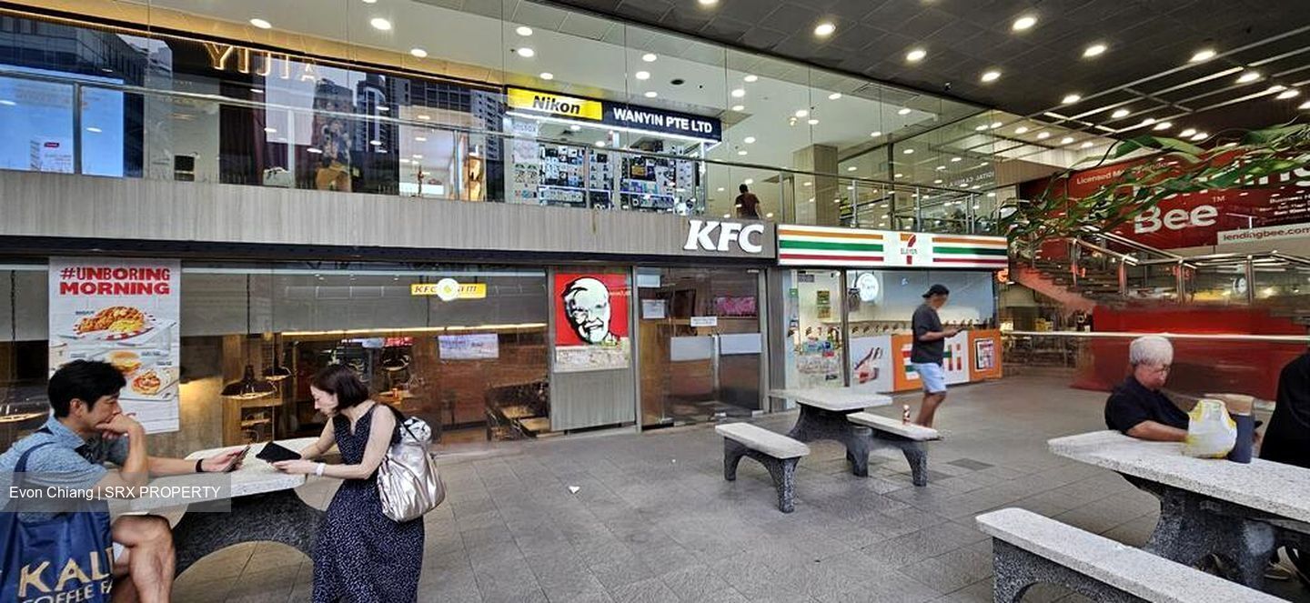 Scotts Road (D9), Retail #481137711